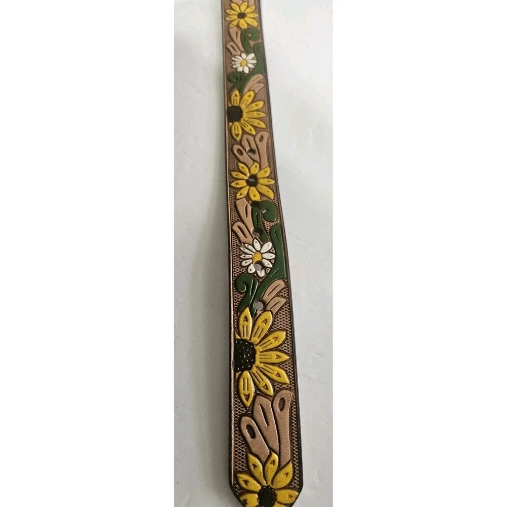 Vintage Hand-Tooled Sunflower Leather Belt Made In Mexico Womens Size 34